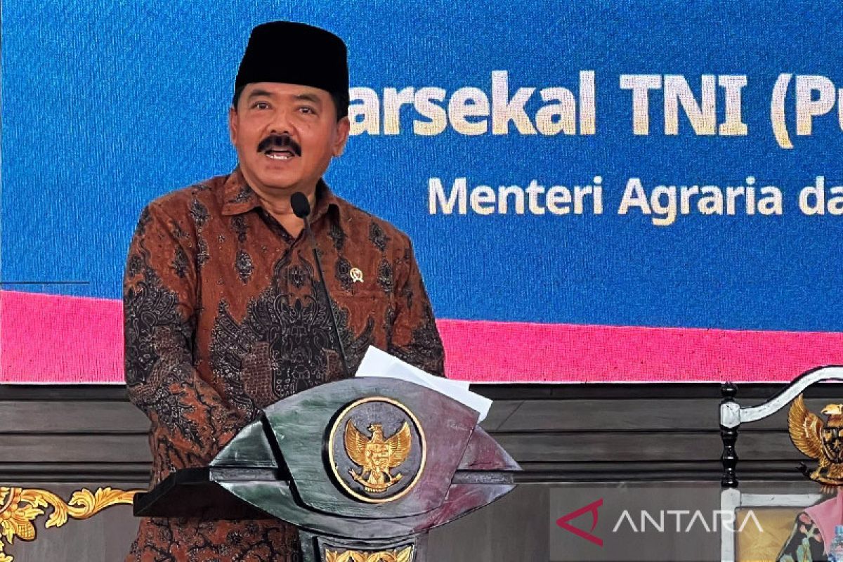 Menteri ATR/BPN minta kepala desa se-Jombang sukseskan PTSL