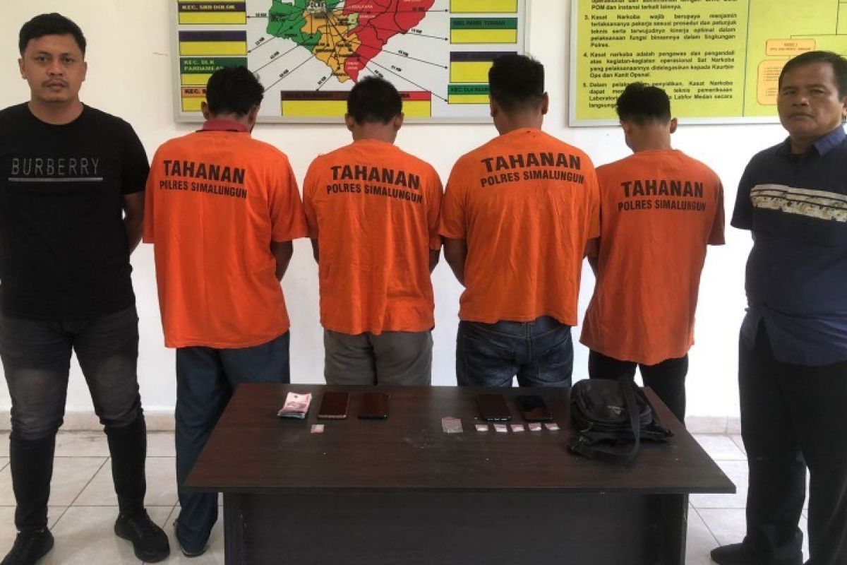 Empat pengedar sabu jaringan antardaerah ditangkap Polres Simalungun