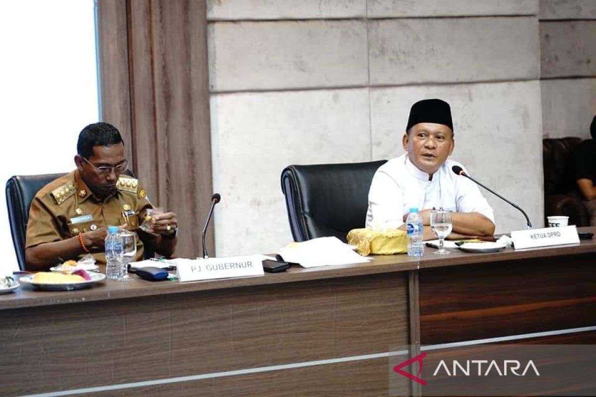 Ketua DPRD Angkat Bicara Terkait Penolakan Angel's Wing