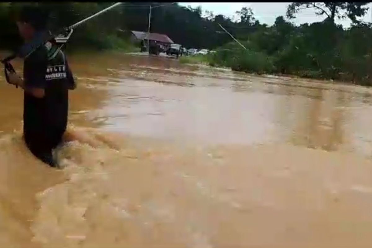 BPBD Kapuas Hulu minta desa bentuk tim siaga bencana banjir