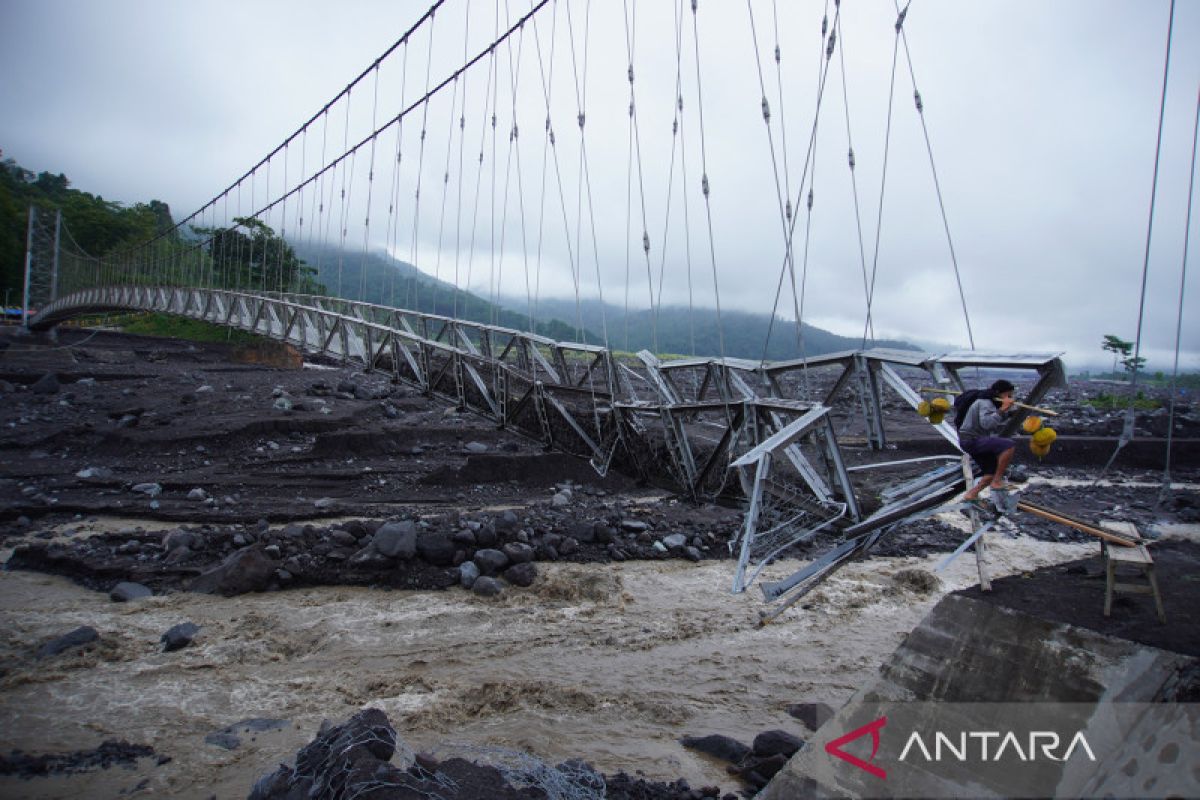 Pemprov Jatim maksimalkan penanganan banjir lahar dingin Lumajang