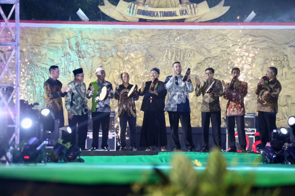 Pembukaan Semipro 2023 suguhkan batik lawasan dan musik duk-duk