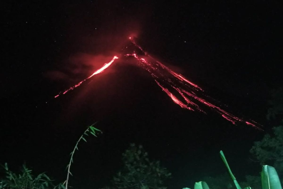 Warga diharap waspadai awan panas guguran Gunung Karangetang