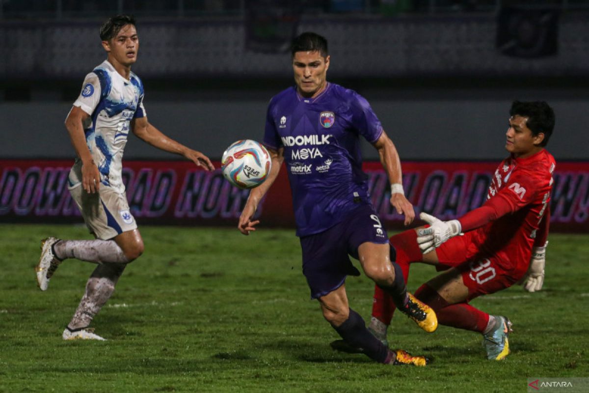 Persita Tangerang jauhi zona degradasi seusai tekuk Persikabo 2-1