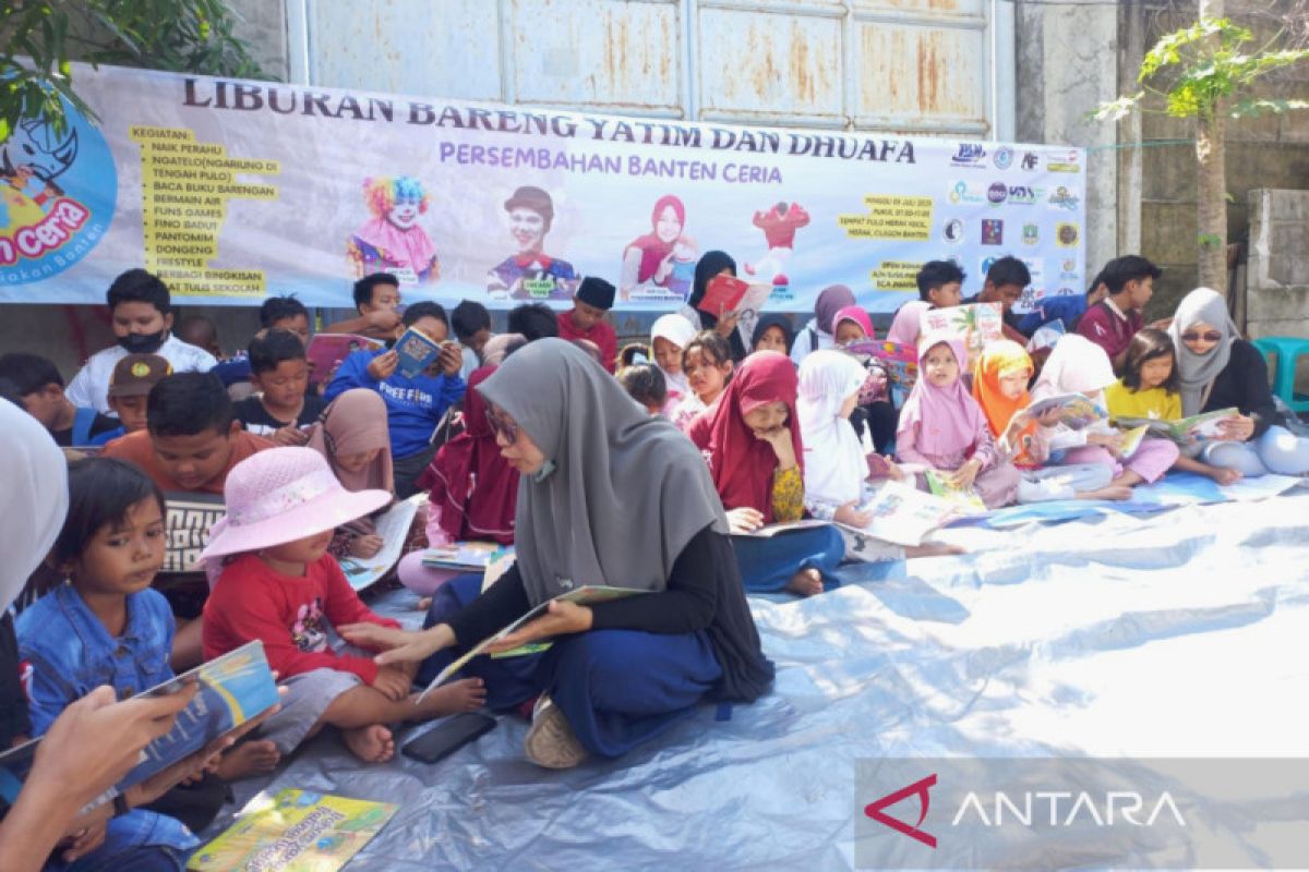 Komunitas Banten Ceria ajak anak yatim liburan berkonsep edukasi