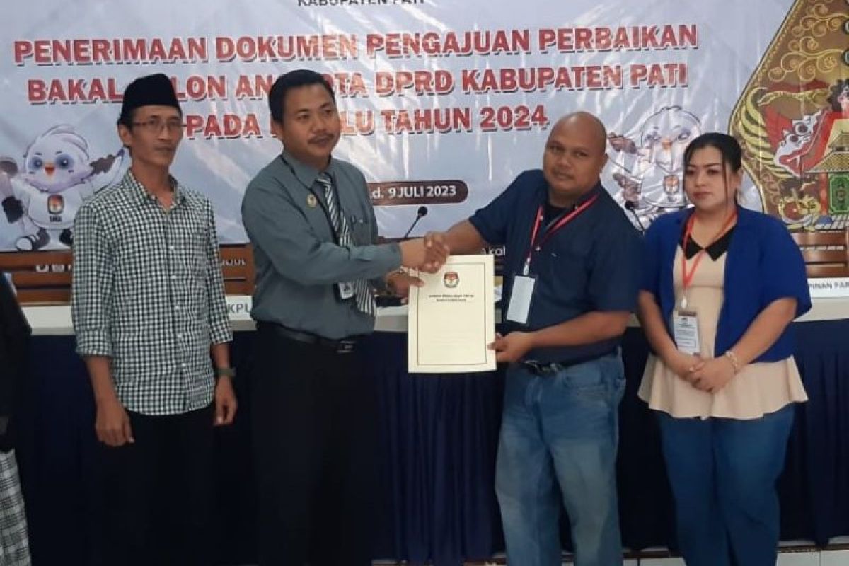 KPU Pati terima berkas  perbaikan bacaleg dari tujuh parpol