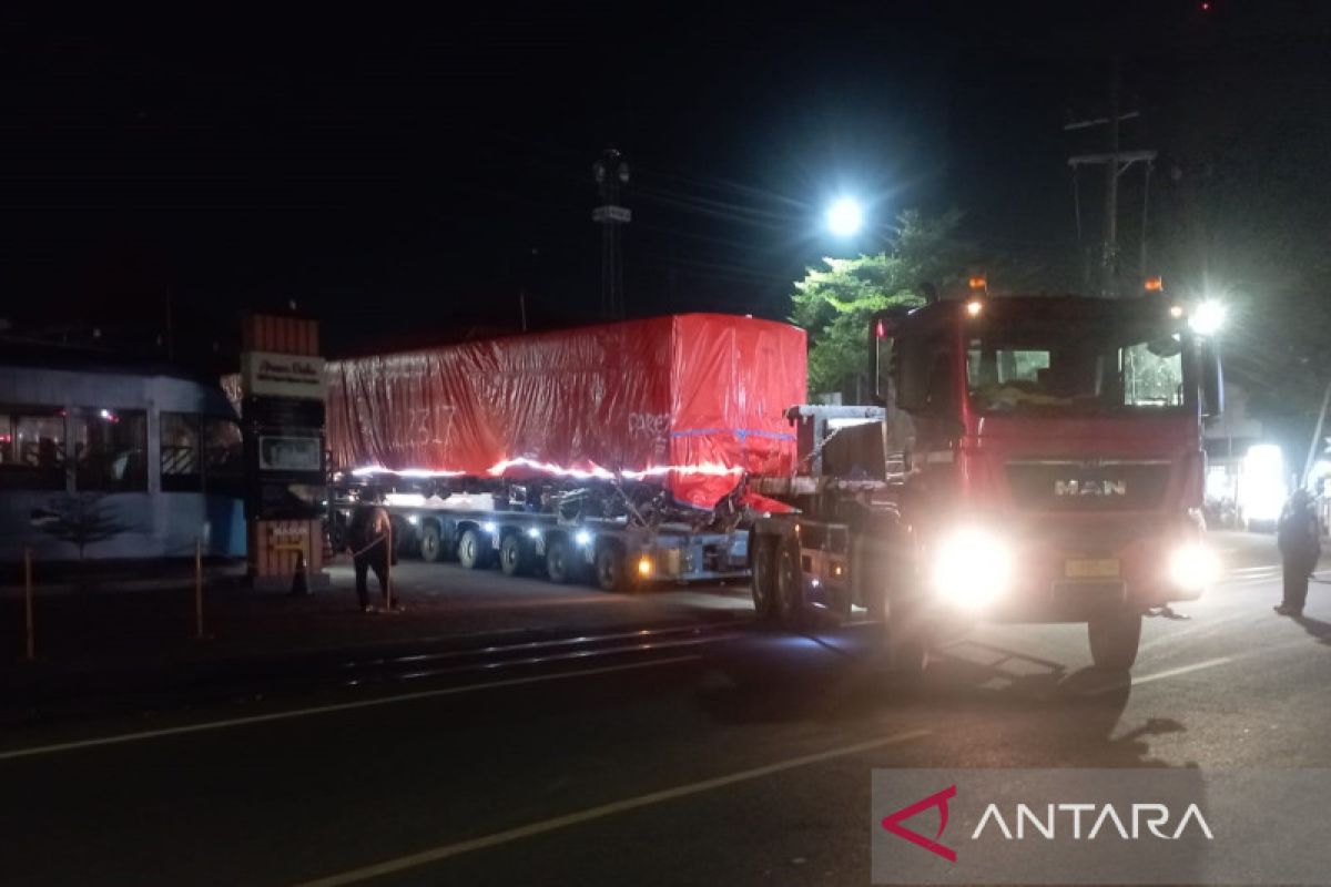 PT INKA kirim rangkaian terakhir Kereta Rel Diesel Elektrik Makassar-Parepare