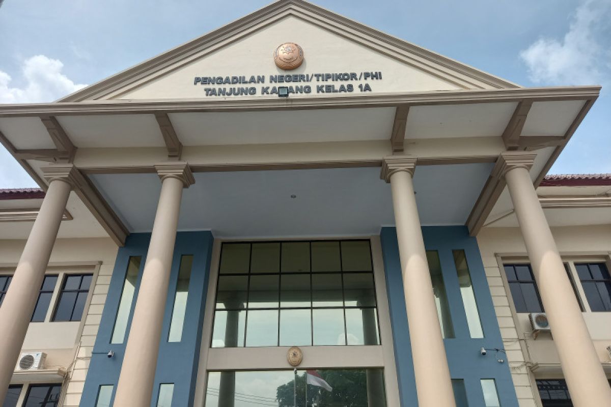 Korban penipuan proyek smart village Dinas PMD Lampung Timur berencana gugat perdata