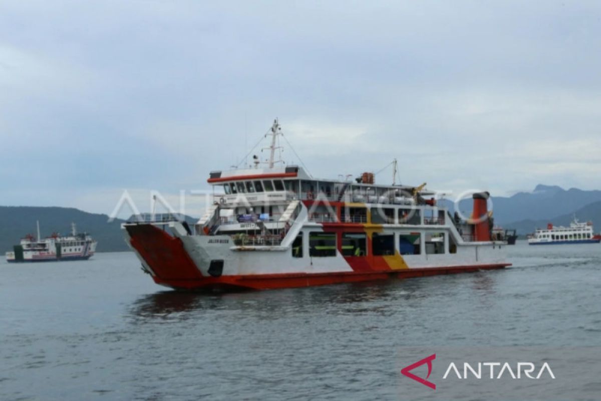 BMKG: Ombak laut di jalur penyeberangan di Bali hingga 4 meter