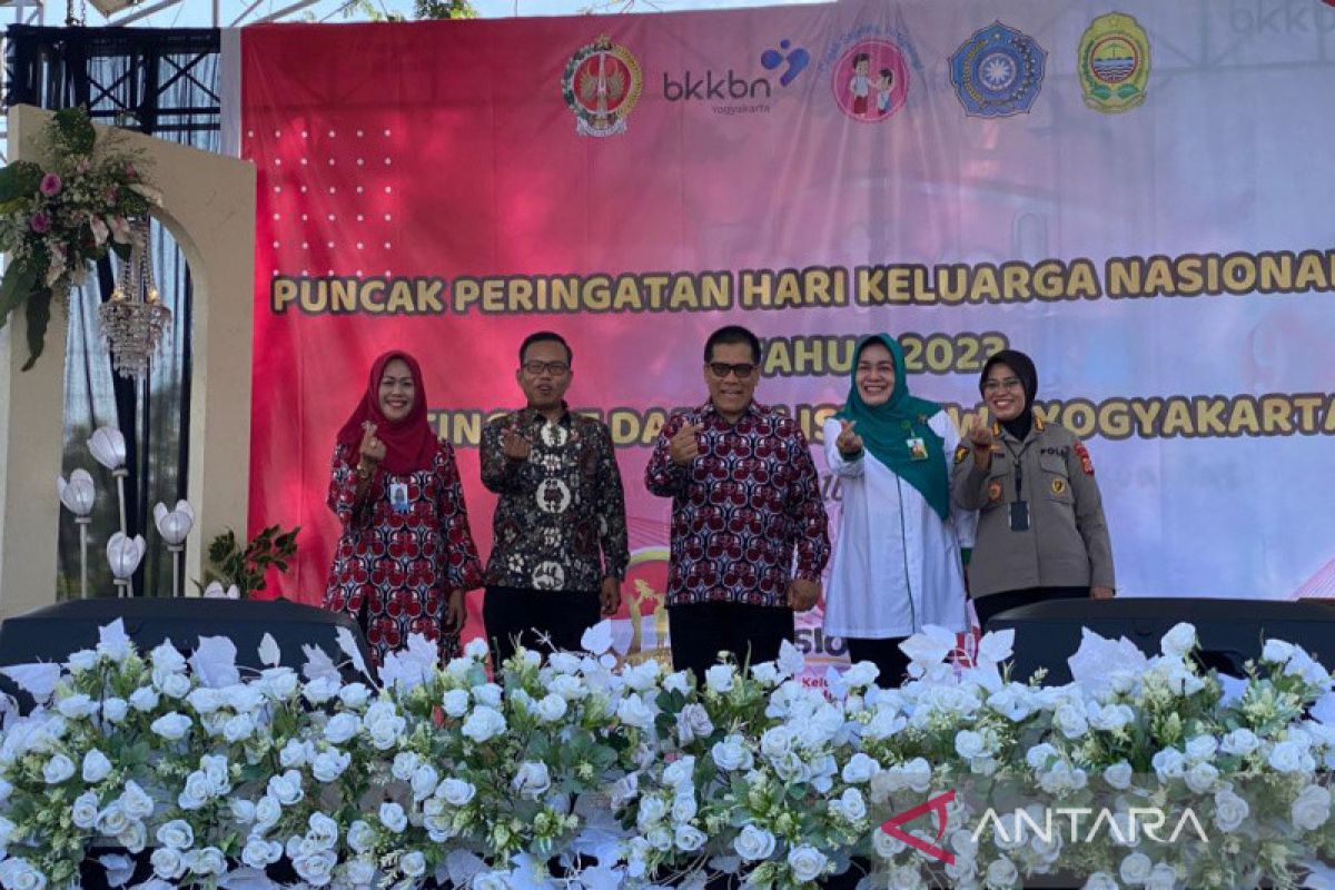 BKKBN ajak kerahkan segala upaya turunkan stunting 14 persen pada 2024