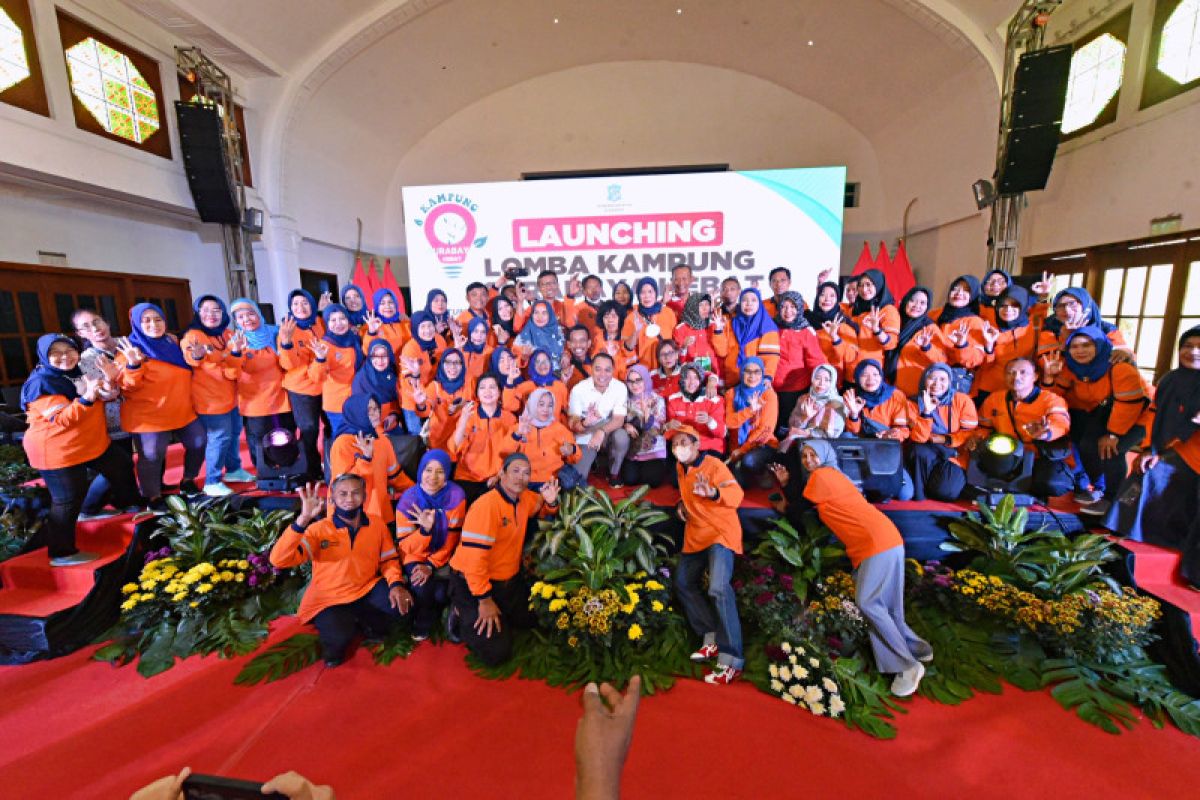 Sebanyak 1.360 RW berberkompetisi lomba Kampung Surabaya Hebat