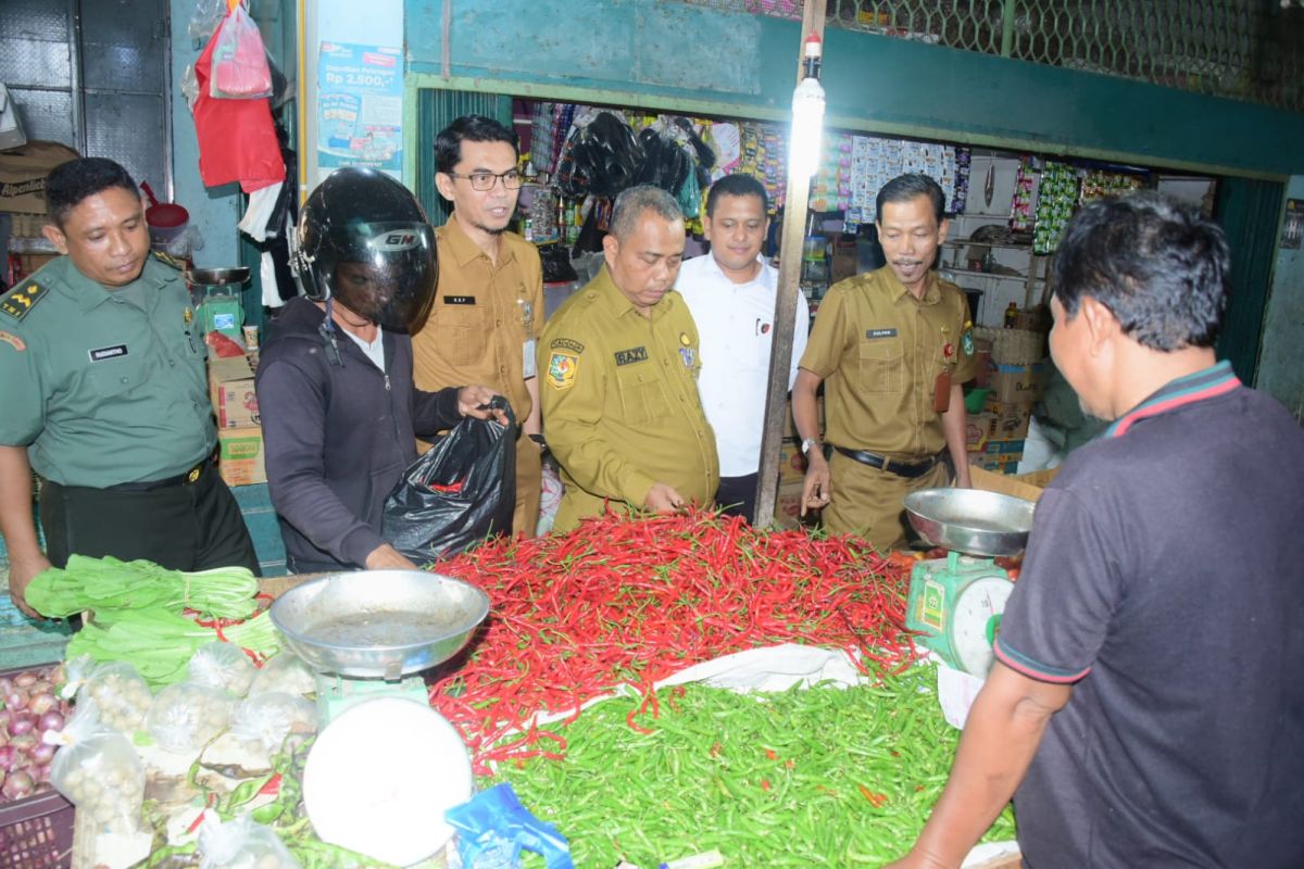 Sidak di Pasar Bengkalis pastikan ketersediaan pangan