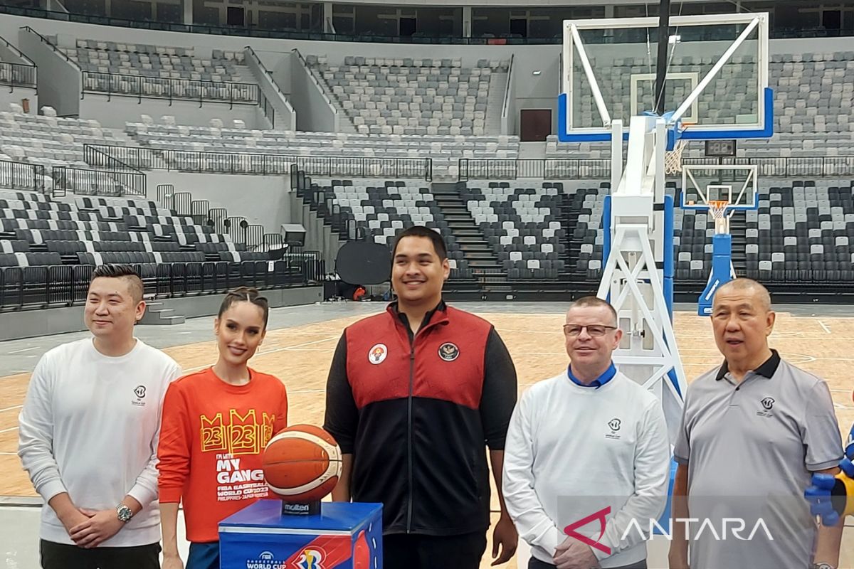 Usai Raffi Ahmad, Cinta Laura jadi duta Piala Dunia FIBA 2023