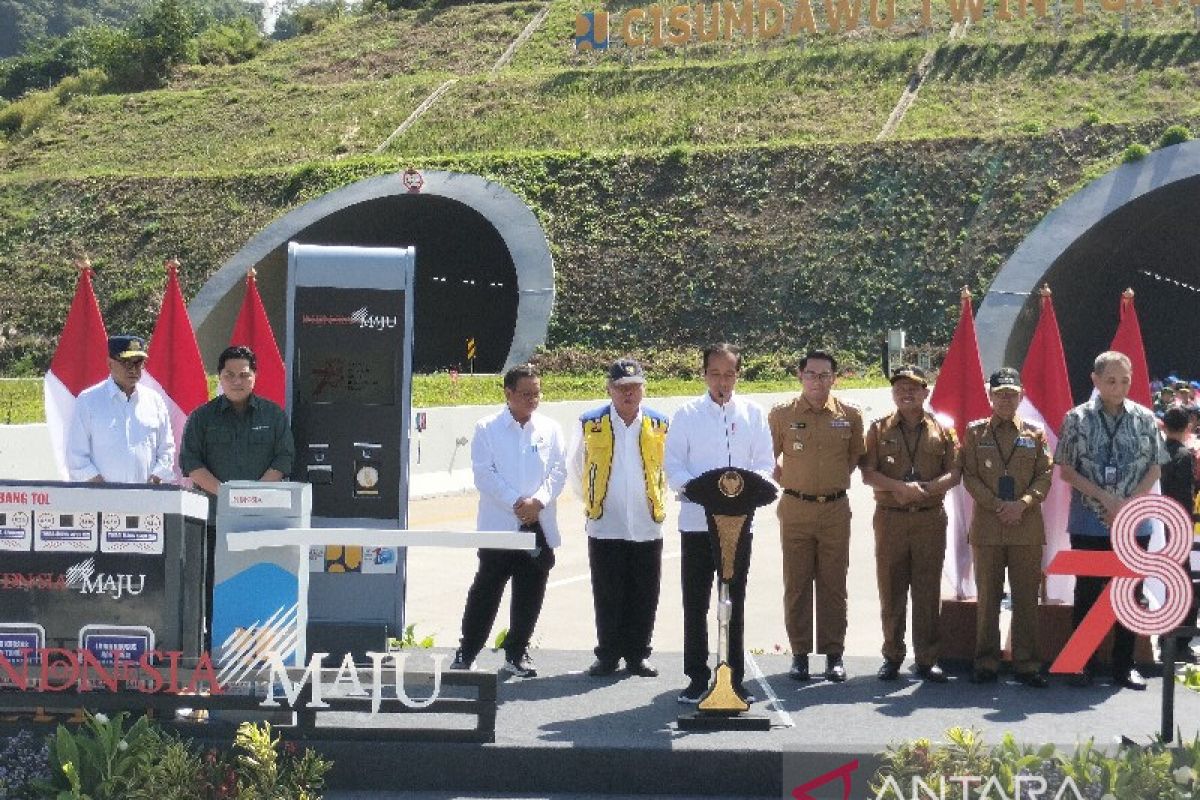 Menteri PUPR: Tol Cisumdawu hubungkan Bandara Kertajati