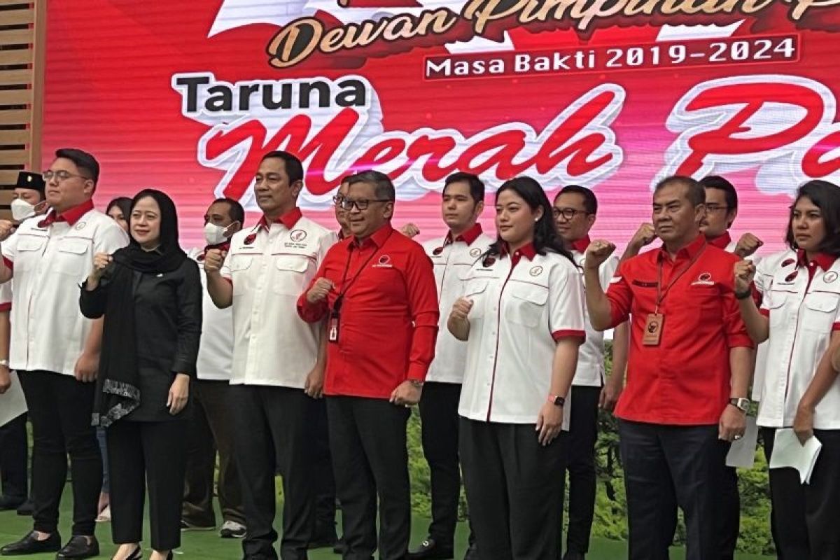 Puan Maharani lantik pengurus DPP Taruna Merah Putih periode 2019-2024