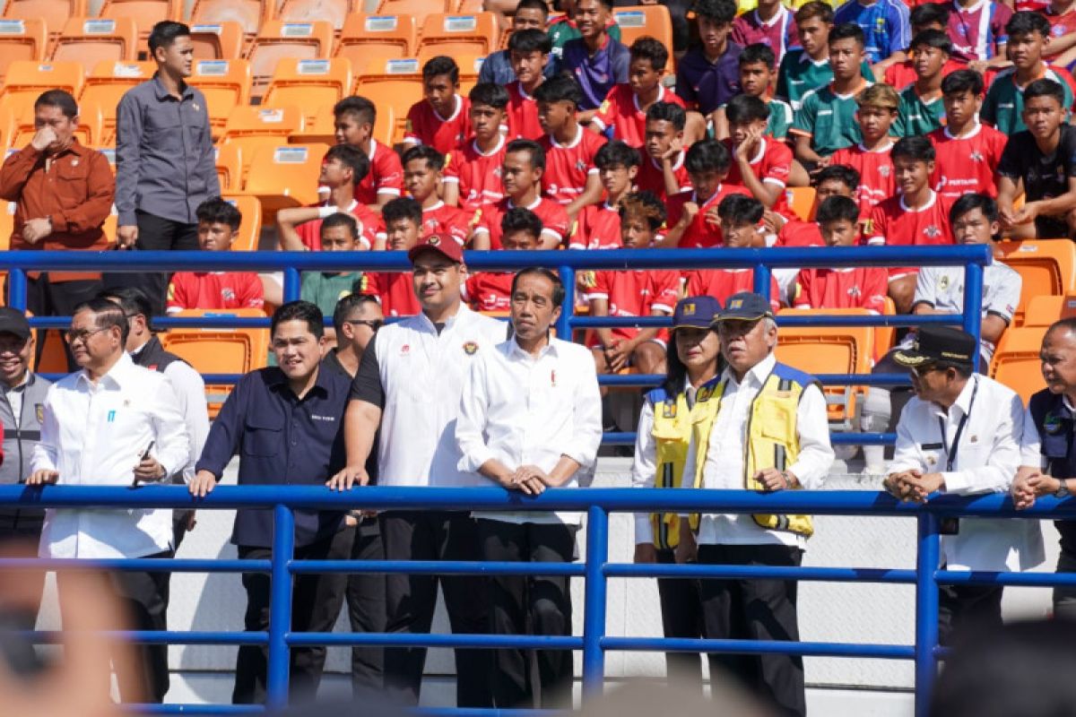Menpora dampingi Presiden tinjau seleksi timnas U-17 di Jawa Barat 