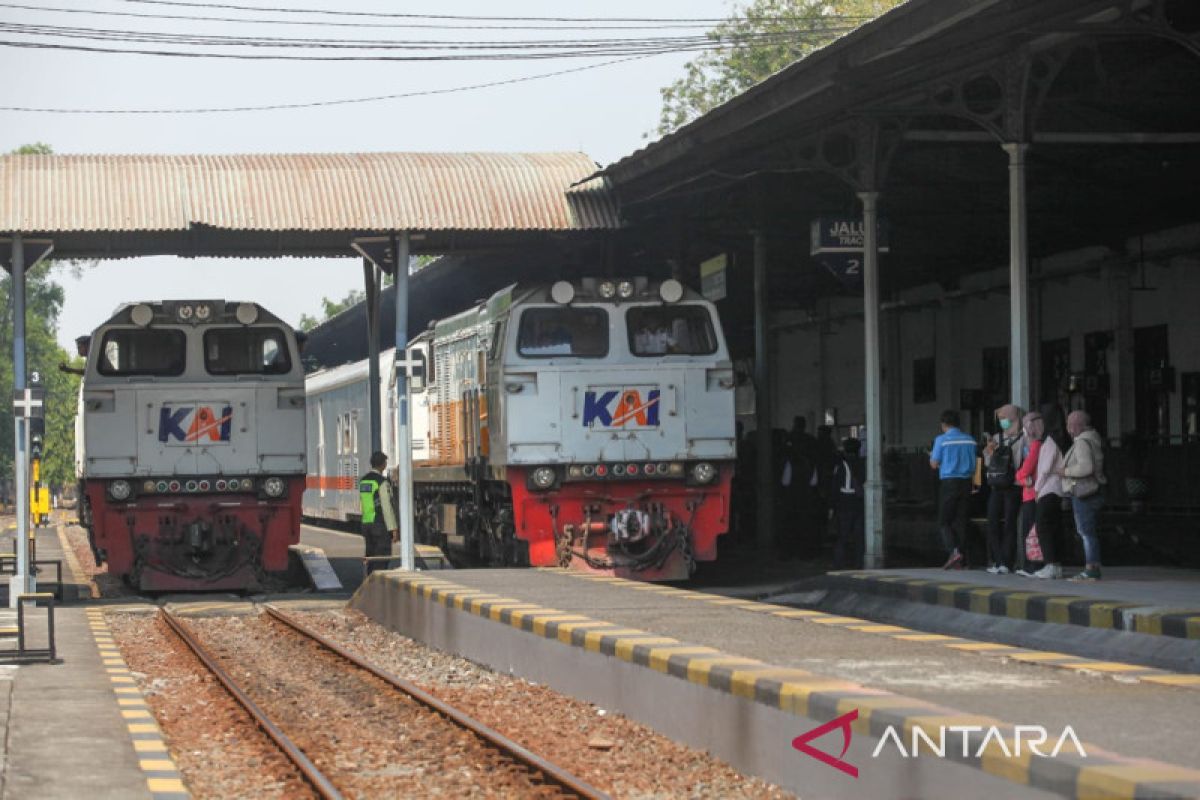 Daop 8 Surabaya operasikan 46 kereta jelang liburan hingga akhir pekan