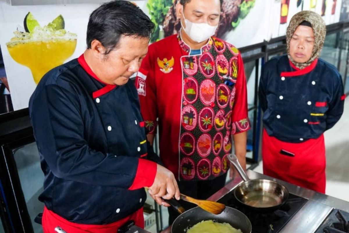 Disdag Kota Madiun beri pelatihan PKL tentang kuliner