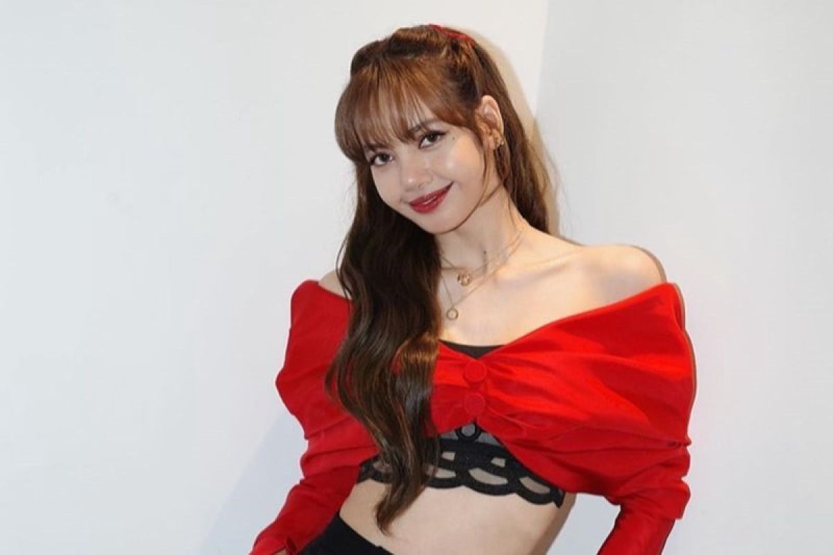 YG Entertainment secara resmi tanggapi rumor Lisa BLACKPINK akan tinggalkan agensi