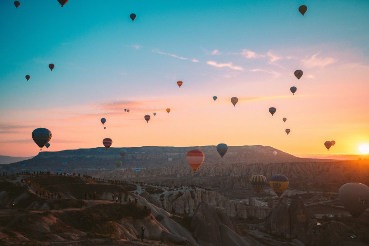 Ini waktu terbaik berwisata naik balon udara di Cappadocia