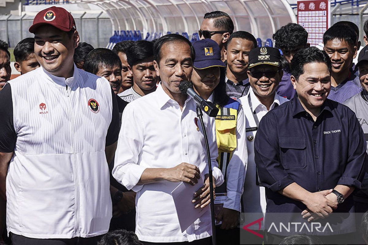 Presiden puji Erick Thohir usai tinjau seleksi timnas U-17 di Bandung