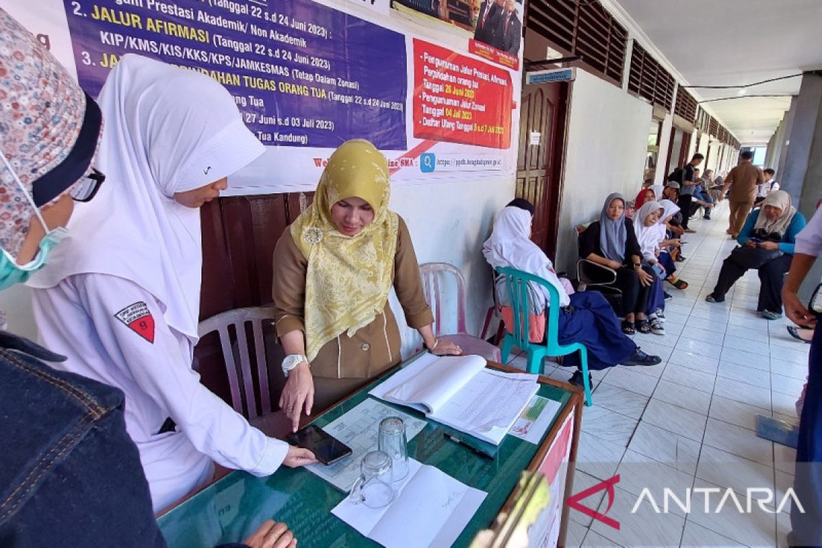 Disdik pastikan siswa belum lulus PPDB tetap dapat sekolah terdekat