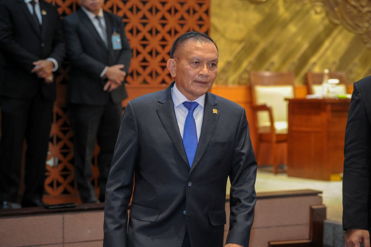DPR RI sahkan dua Anggota Dewan Komisioner OJK dalam Rapat Paripurna