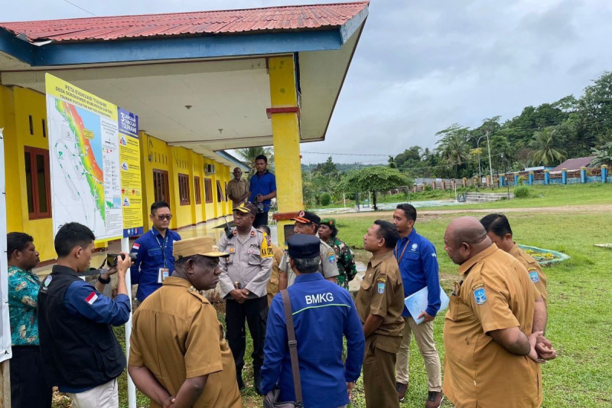 BBMKG Jayapura sebut dua kampung di Supiori rawan bencana Tsunami