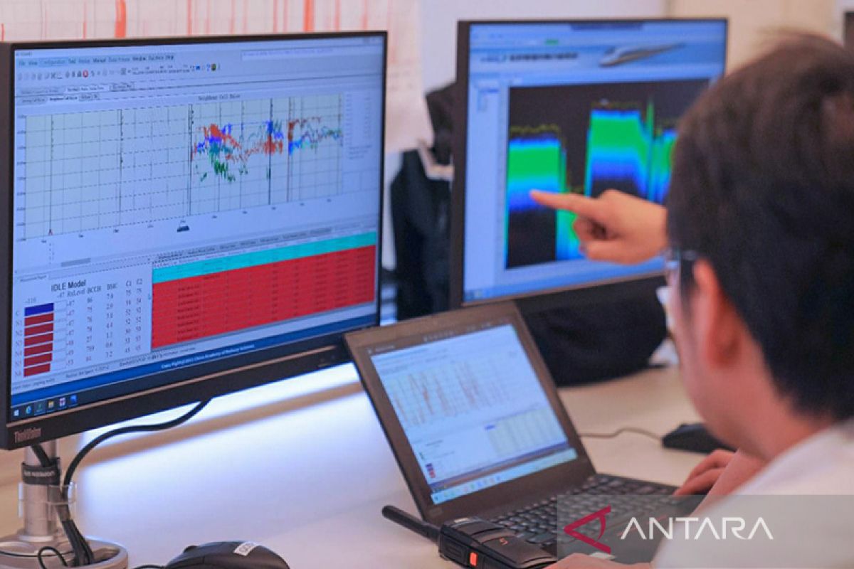 KCIC ukur kebersihan frekuensi untuk lancarkan komunikasi kereta cepat