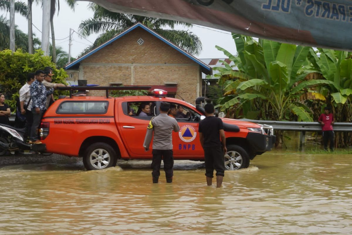 Pemkab Pasaman Barat koordinasikan banjir Batang Saman ke Balai Sungai