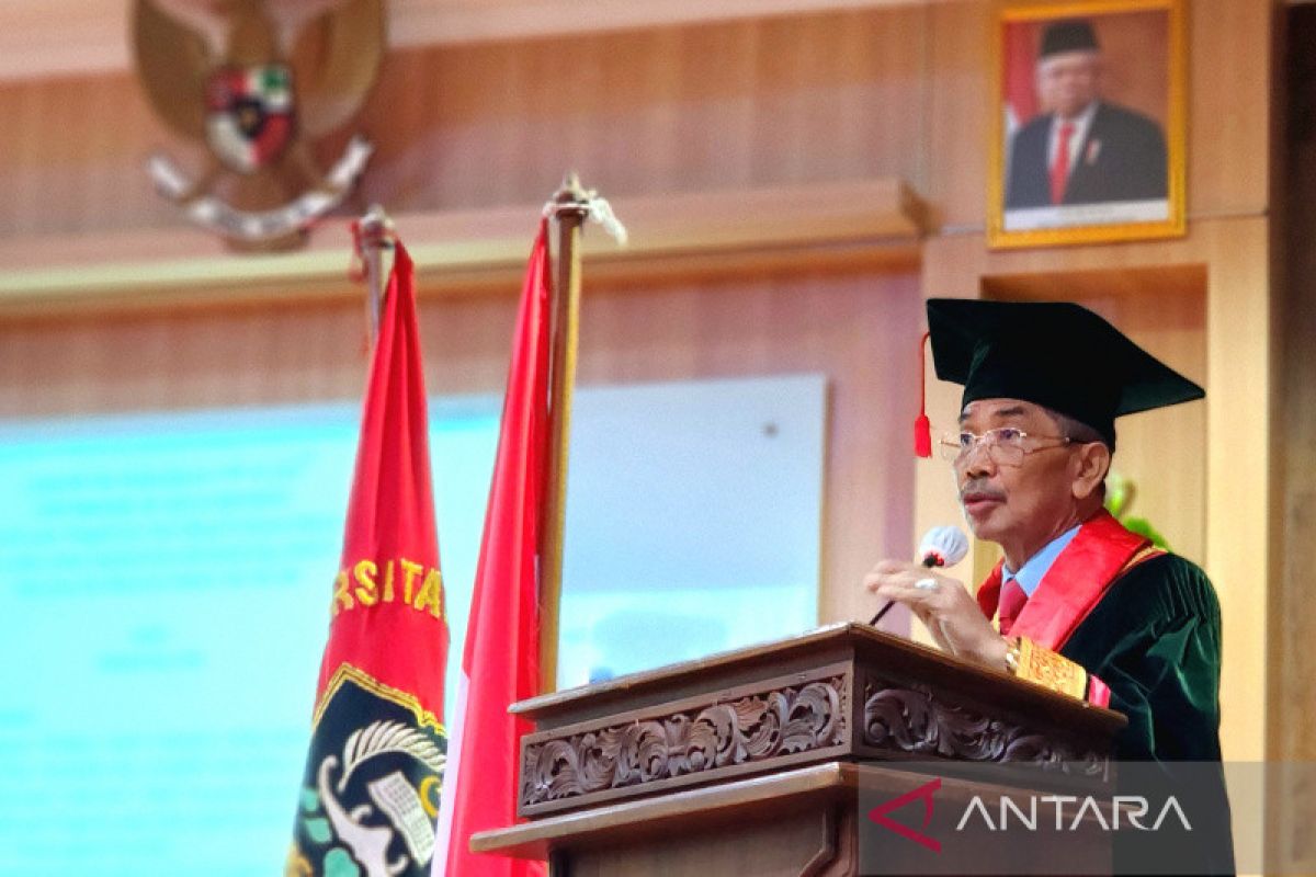 Hakim Binsar Gultom jadi profesor kehormatan Unissula Semarang