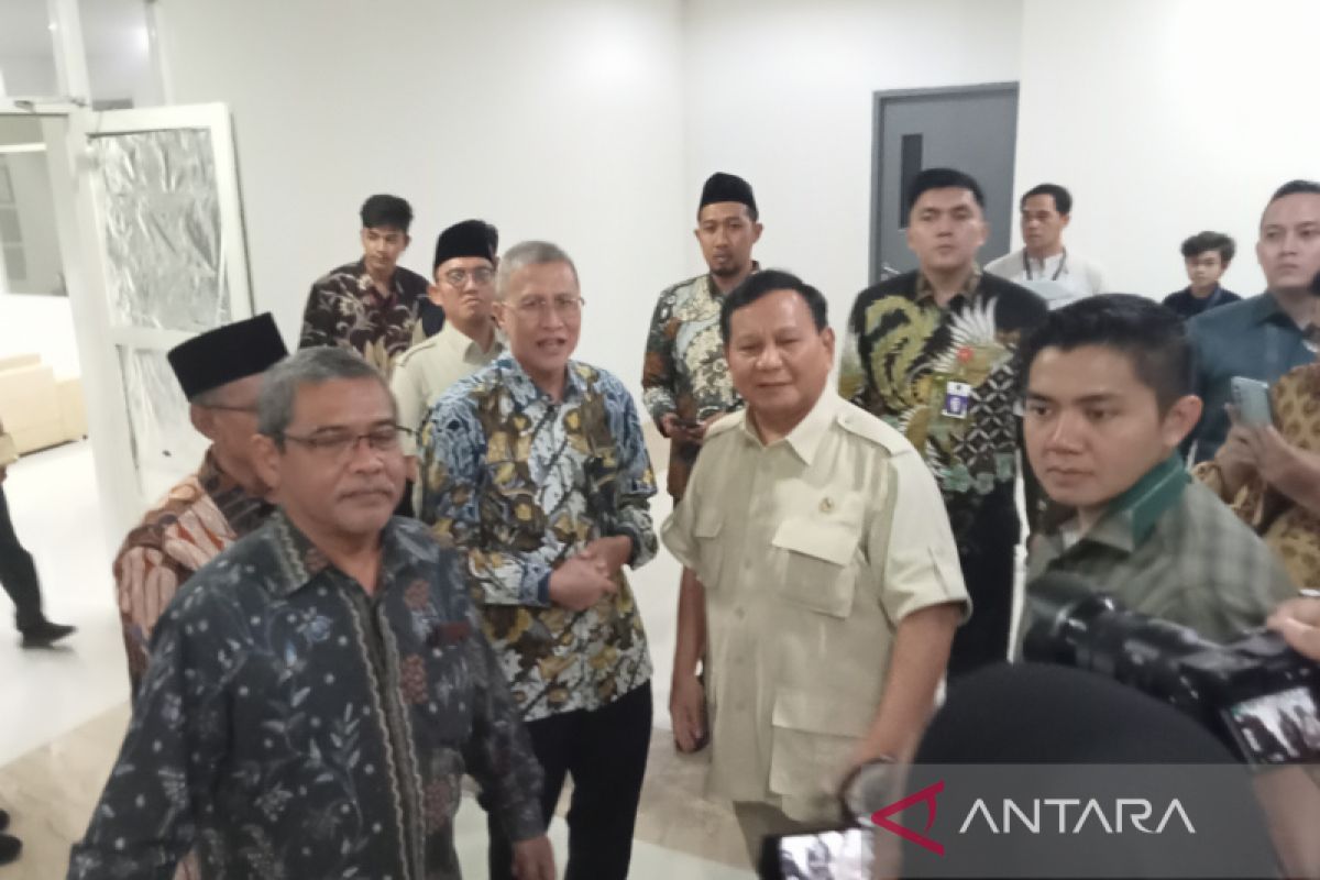 Menhan tinjau laboratorium rudal di UAD Yogyakarta