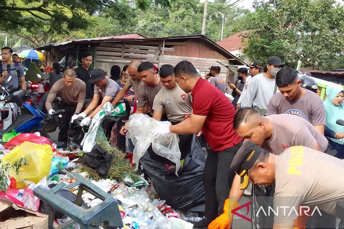 Kaltim kemarin, Polisi peduli lingkungan hingga perlindungan masyarakat adat