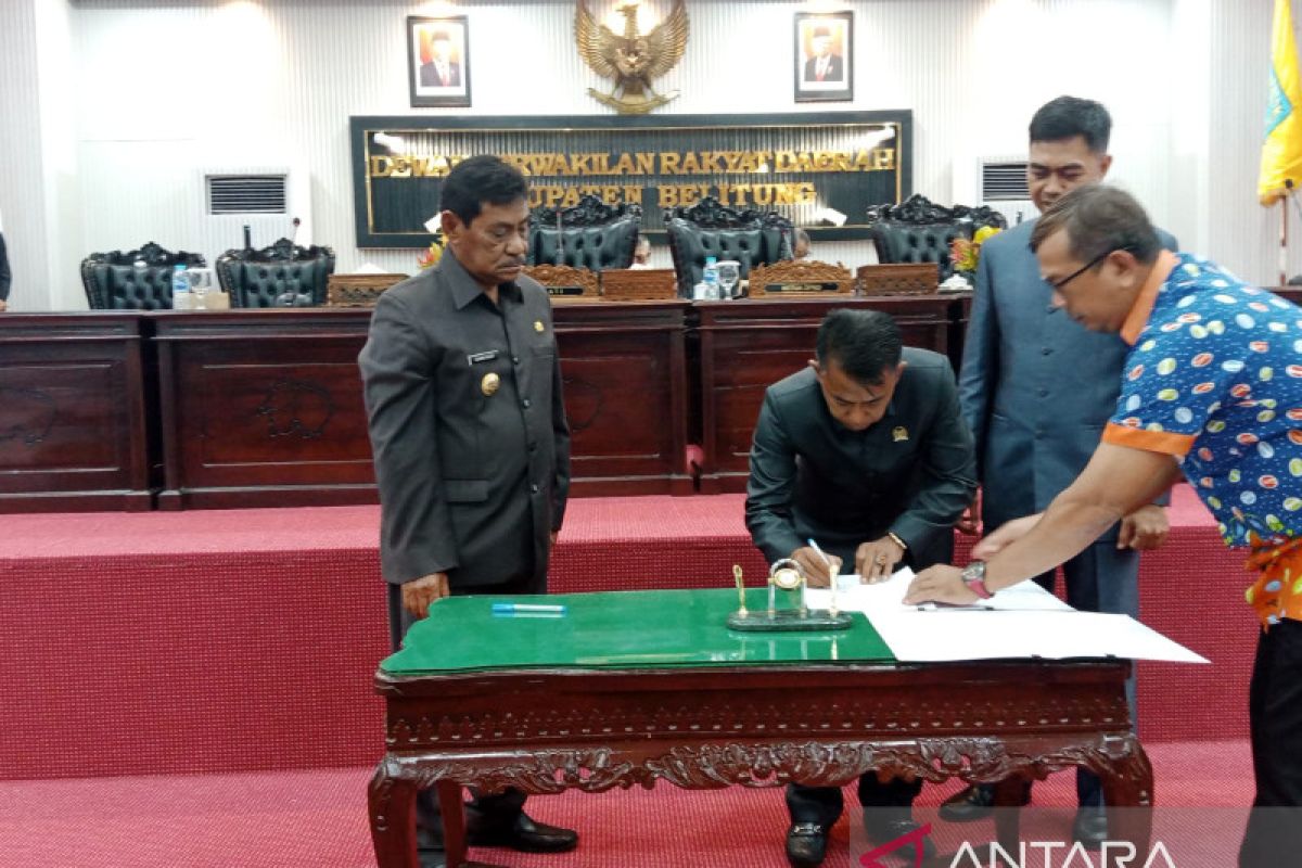 DPRD Belitung sahkan perda pertanggungjawaban APBD 2022