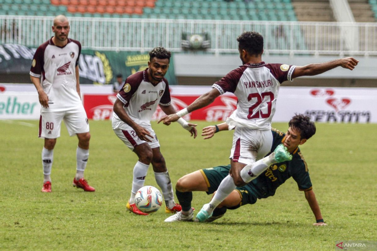 Persikabo 1973 ditahan imbang Persita Tangerang 2-2