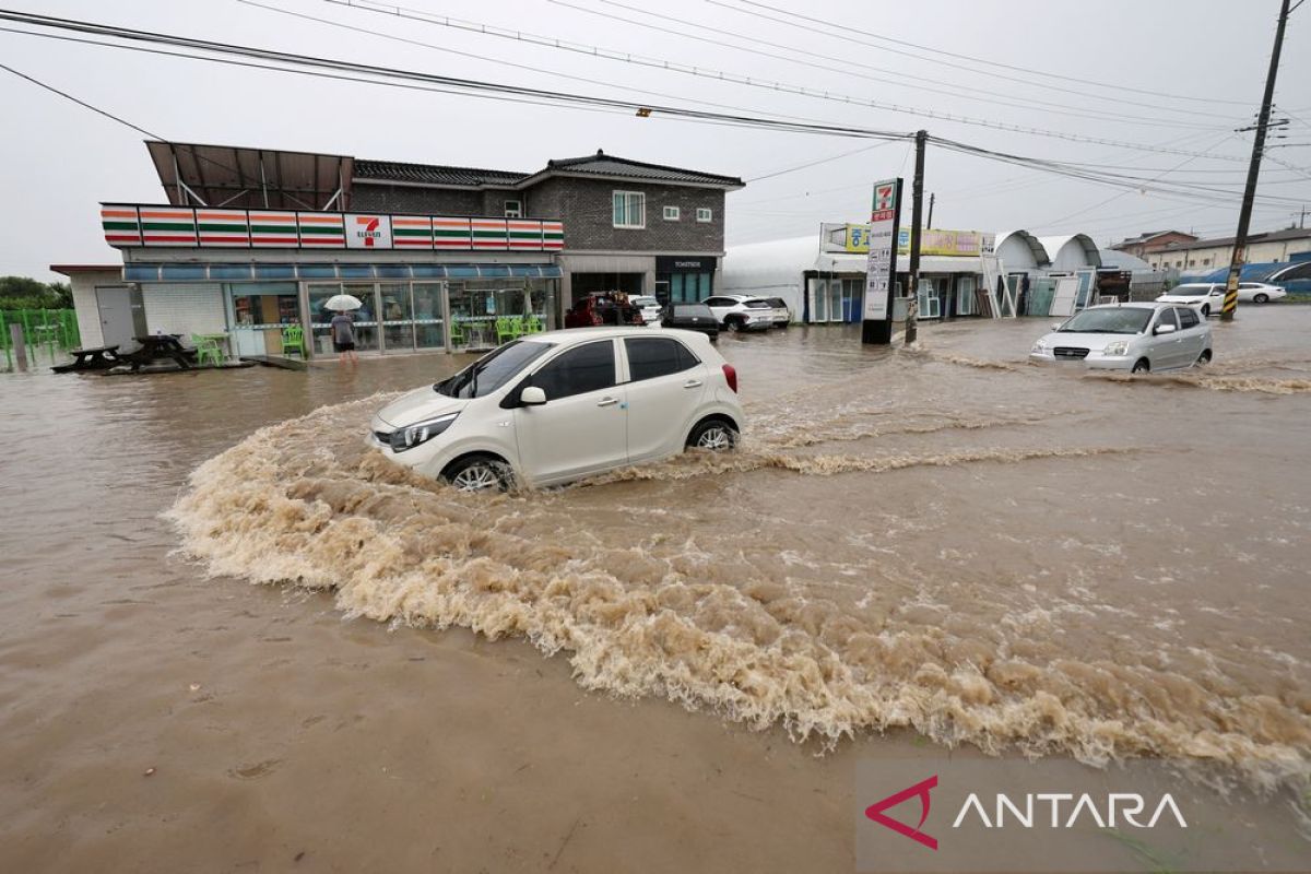 KBRI: Tak ada korban WNI, 35 meninggal dalam banjir di Korsel