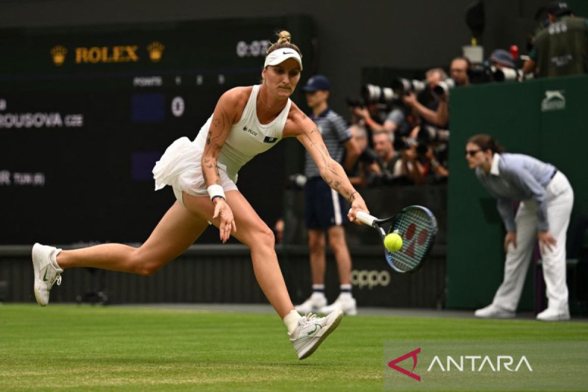 Juara bertahan Wimbledon Vondrousova tersingkir di babak pertama