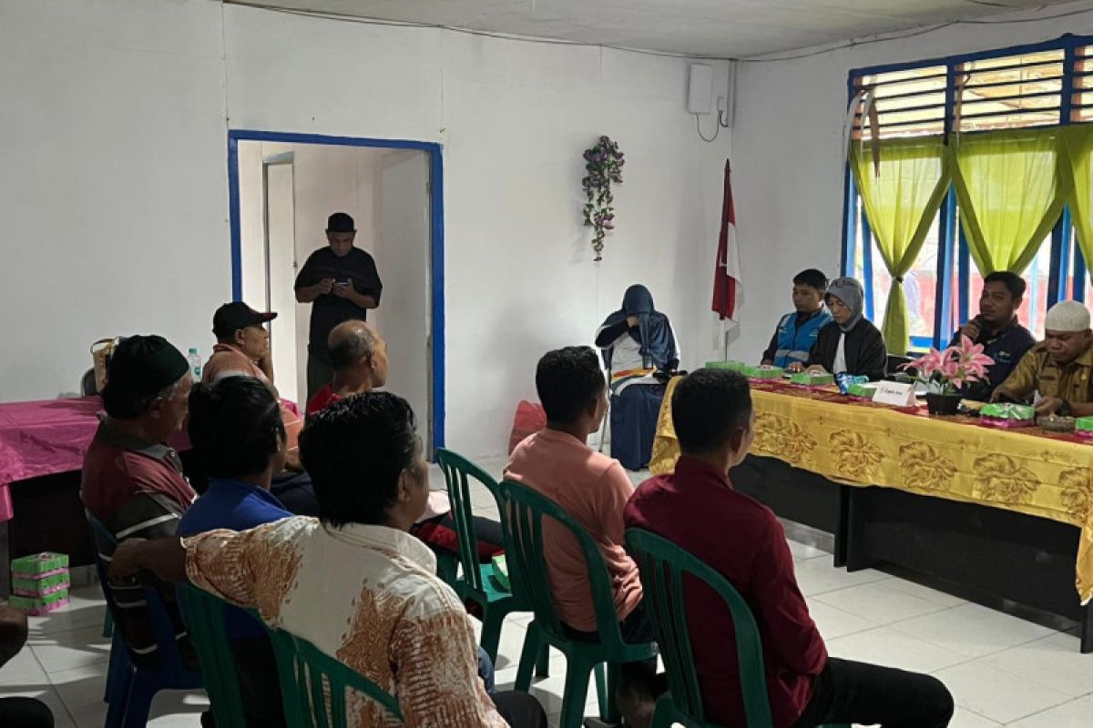 PLN UIW Maluku-Malut sosialisasi layanan kelistrikan di Kabupaten  Buru