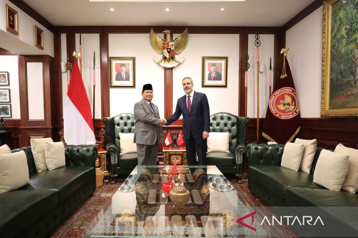 Indonesia, Turkey discuss defense cooperation