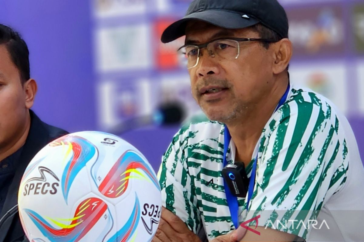 Liga 1: Aji Santoso sebut persaingan musim ini lebih ketat