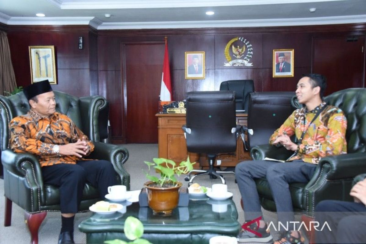 Wakil Ketua MPR Hidayat Nur Wahid tekankan pentingnya mahasiswa jadi SDM mendunia
