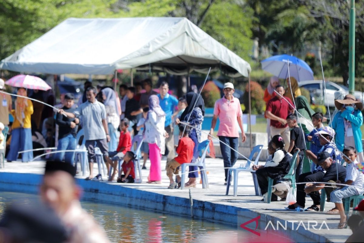 1.114 pelajar di Nagan Raya ikuti lomba memancing ikan air tawar