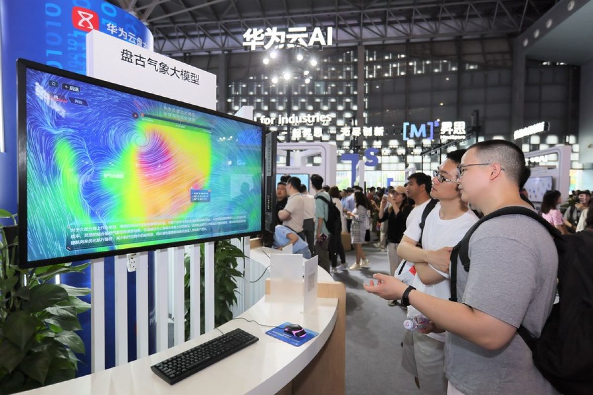 China sukses kembangkan model meteorologi berbasis kecerdasan buatan