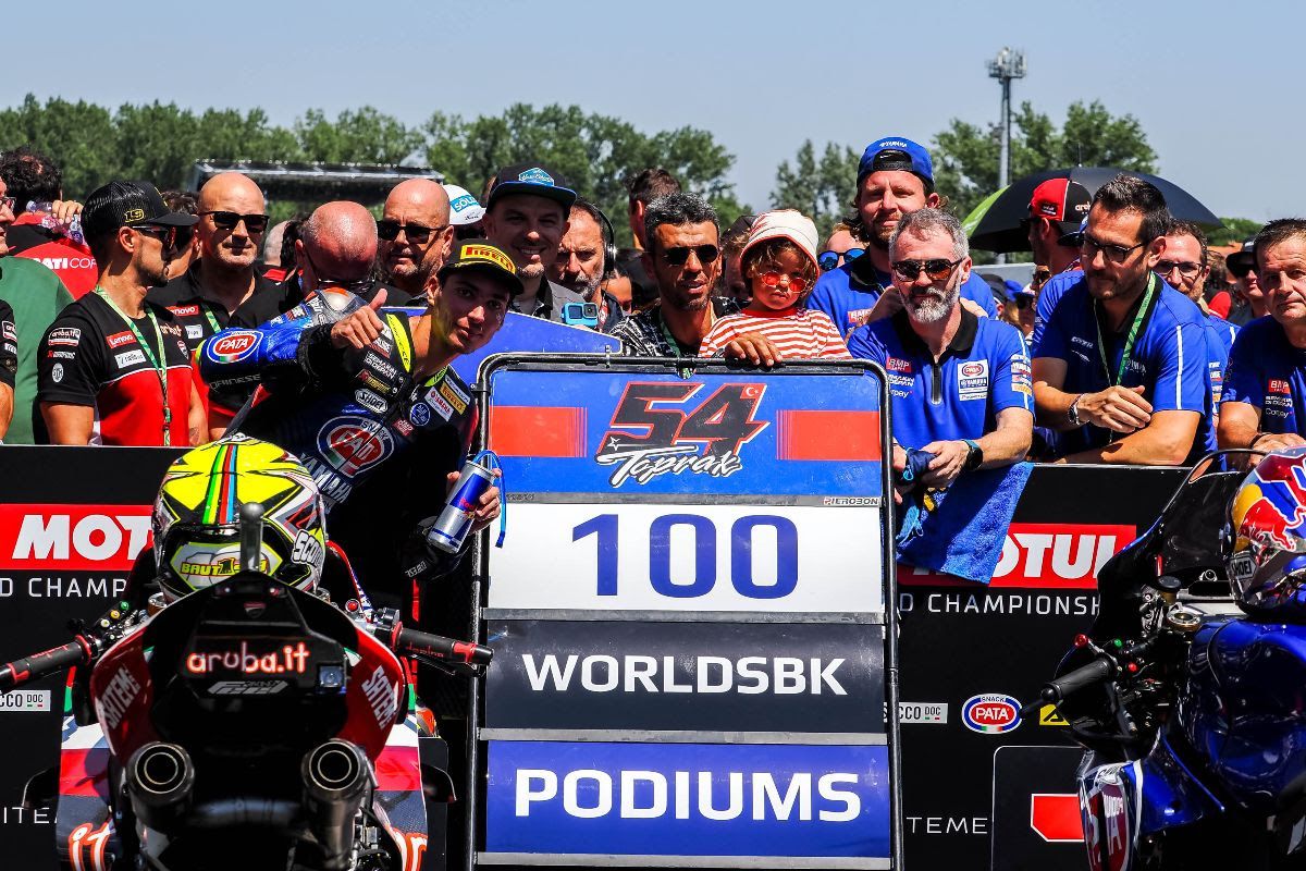 Pebalap Pata Yamaha, Toprak rayakan podium ke-100 sepanjang kariernya di WSBK