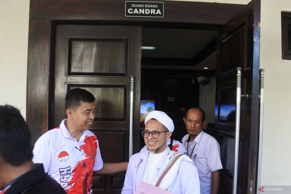 Terdakwa pencabulan santri di Jember dituntut 10 tahun penjara