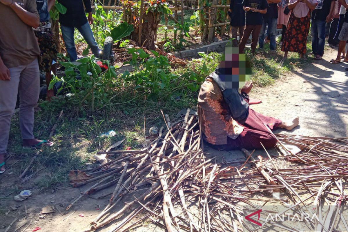 Seorang bacaleg diamuk warga karena cabuli anak kandung