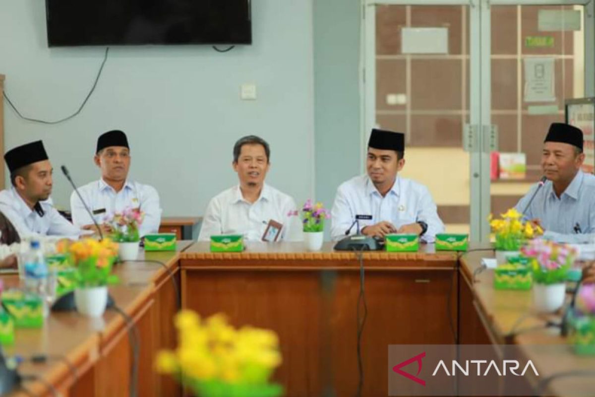 Wawako Solok terima kedatangan tim audit syariah inspektorat jendral Kemenag RI