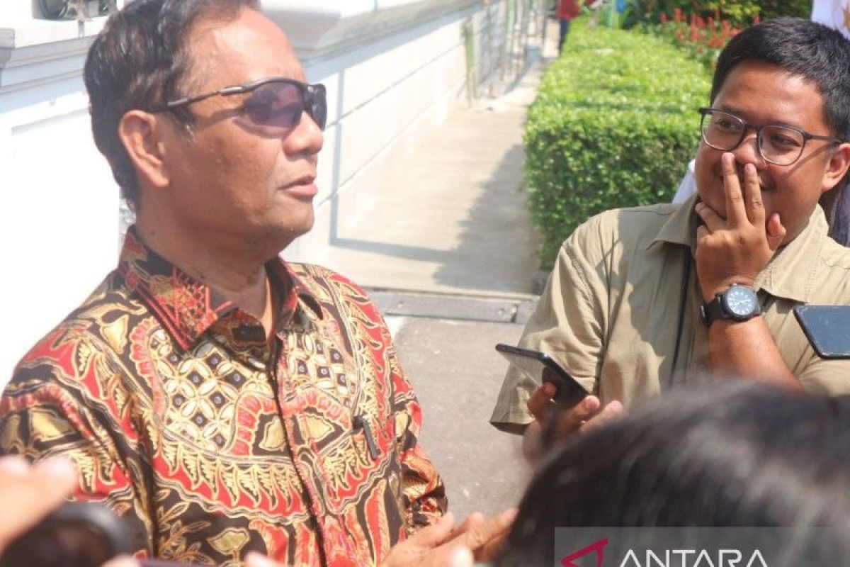 Menko Polhukam Mahfud sebut Al Zaytun dibina demi hak konstitusional murid dan santri