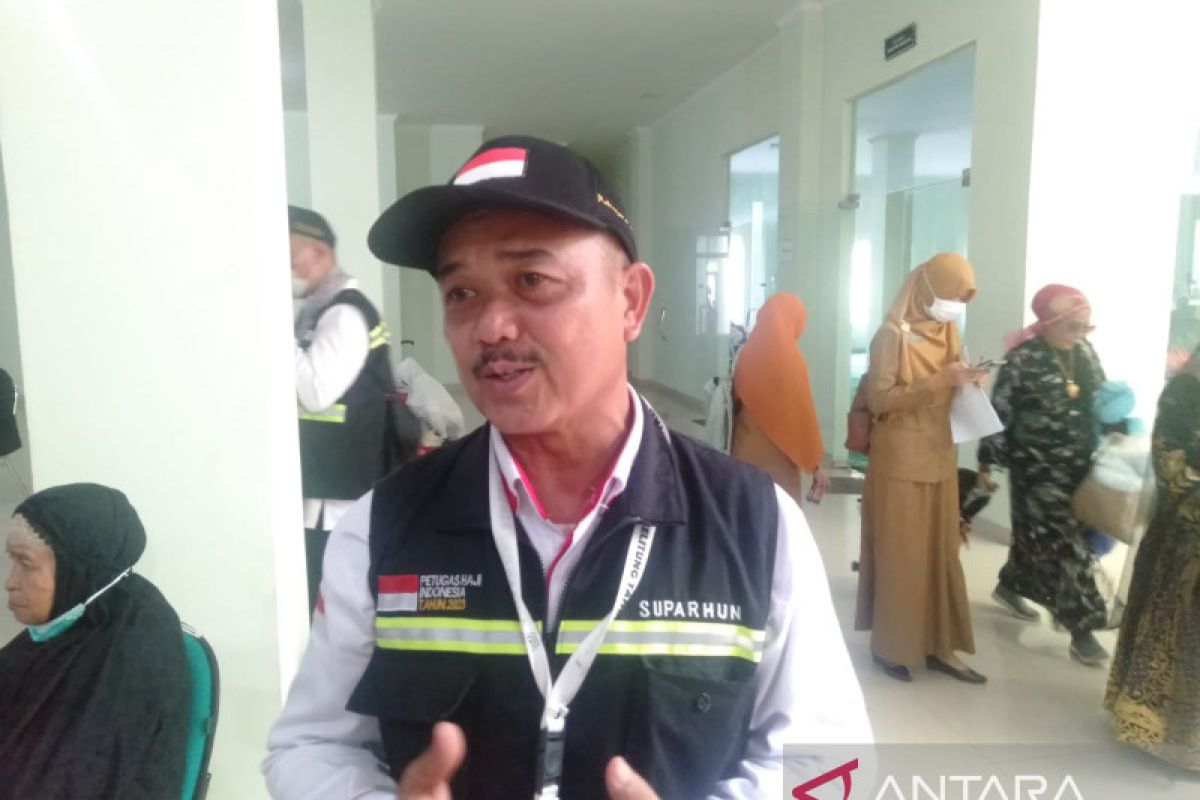 Haji asal Bangka meninggal dalam pesawat sebelum mendarat di Kualanamu