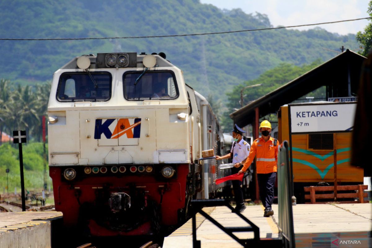 Daop 9 tambah pemberhentian kereta Banyuwangi-Lumajang